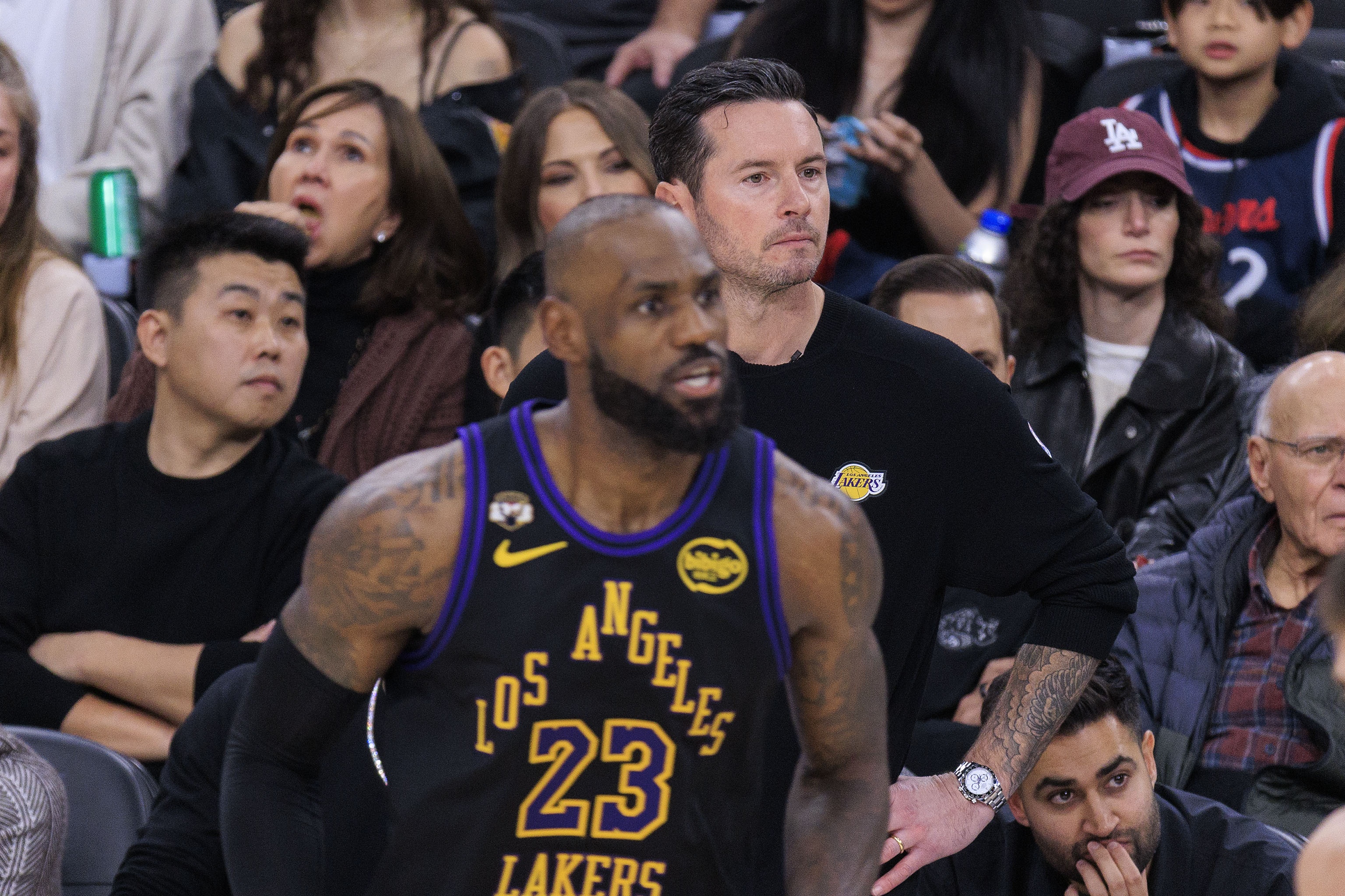 开云体育APP下载-雷迪克:每个人都为赢球做出了贡献 而勒布朗起到了引领作用